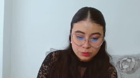 Snapshot of gabrielarossa chatting on 10.16.25 GabrielaRossa online show from 10.16.25