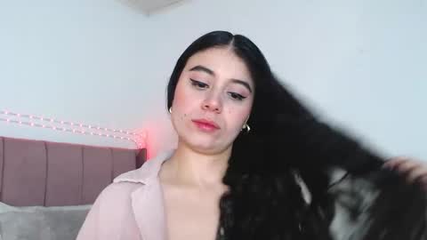 GabrielaRossa online show from 04.17.26