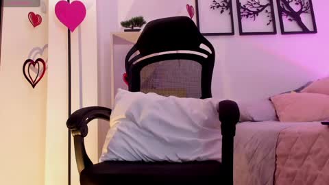 Gabriella online show from 02.15.25