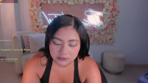 Snapshot of gabriellalee_ chatting on 05.01.26 Gabriella Lee online show from 05.01.26
