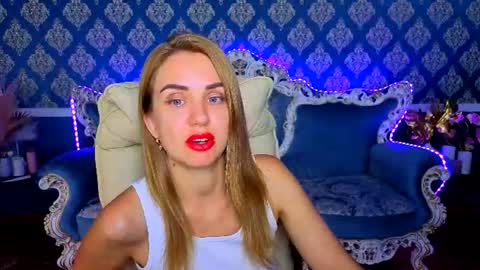 Snapshot of gabriellla_4u chatting on 08.07.26 gabriellla_4u online show from 08.07.26