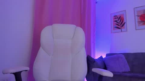 Snapshot of gaby_foox chatting on 02.04.26 gaby online show from 02.04.26