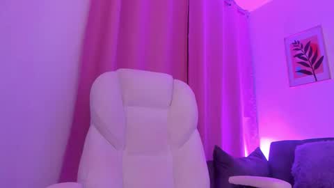 Snapshot of gaby_foox chatting on 02.21.26 gaby online show from 02.21.26