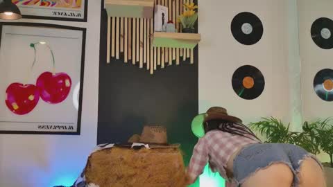 Gaby  online show from 12.21.25