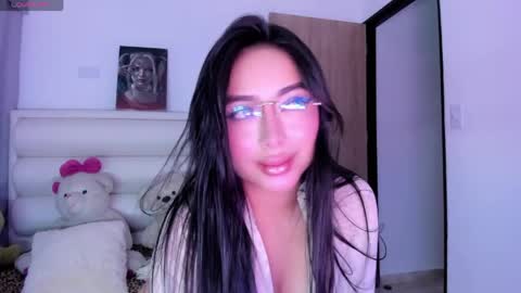 Snapshot of gabydesire chatting on 05.12.26 GABY DESIRE online show from 05.12.26