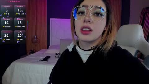 gabyrose9 online show from 09.15.25