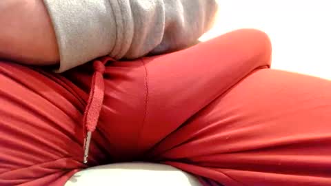 Snapshot of gae89tano chatting on 04.21.26 gae89tano online show from 04.21.26