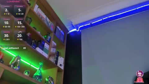 Gael Williams online show from 10.23.25