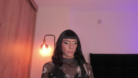 Snapshot of gaia_lyra chatting on 10.17.25 Gaia online show from 10.17.25