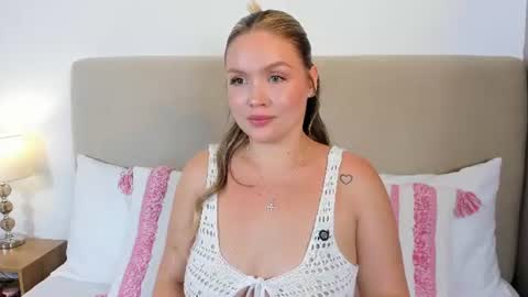 Snapshot of gaiabaker chatting on 06.23.26 Gaia Baker online show from 06.23.26