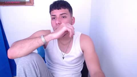 Snapshot of gambitoz chatting on 09.21.25 Gabriel online show from 09.21.25