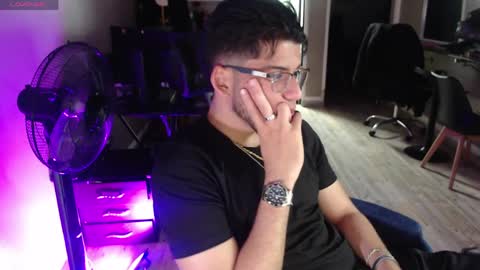 Snapshot of gambitoz chatting on 03.30.26 Gabriel online show from 03.30.26