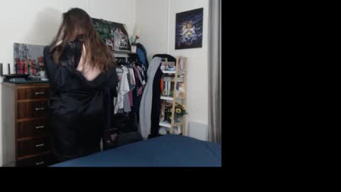 HOT  online show from 03.28.26