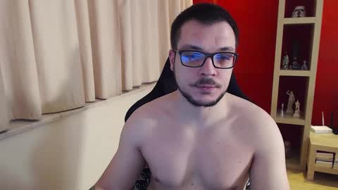 GangstaLover online show from 01.04.25