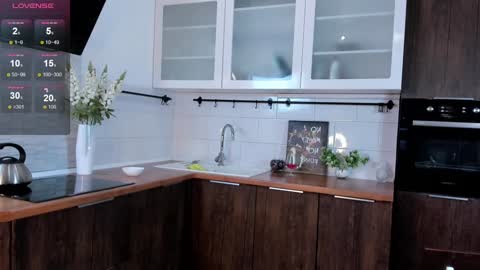 Violla online show from 02.04.25