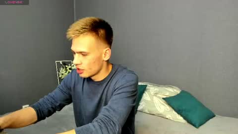 Snapshot of garden_of_eden_ chatting on 06.21.26 Max and Eva online show from 06.21.26