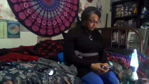 Gardenia online show from 12.03.25