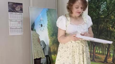 Ava online show from 03.04.25