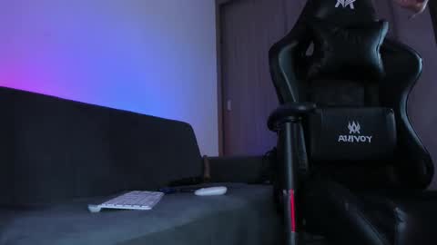  Usagi  online show from 11.03.25