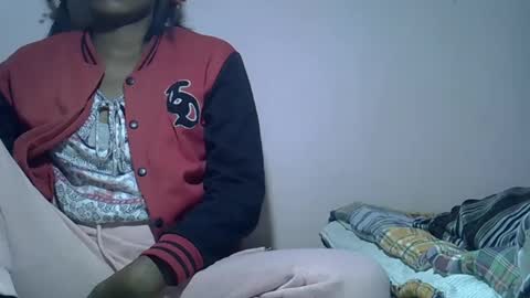 Snapshot of gasielah chatting on 01.14.25 gasielah online show from 01.14.25