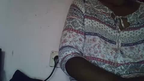 Snapshot of gasielah chatting on 10.30.25 gasielah online show from 10.30.25