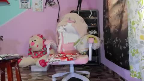 Snapshot of gaticahot001 chatting on 04.08.26 Diana online show from 04.08.26