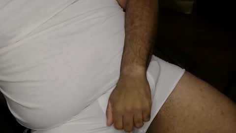 Snapshot of gato27cam chatting on 04.19.26 Marco online show from 04.19.26