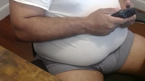 Snapshot of gato27cam chatting on 07.20.26 Marco online show from 07.20.26