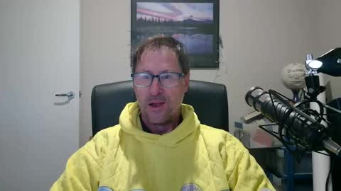 Snapshot of gatsby2025 chatting on 10.06.25 gatsby2025 online show from 10.06.25