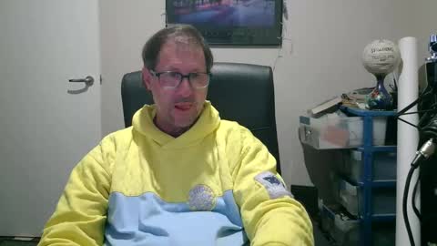 Snapshot of gatsby2025 chatting on 10.08.25 gatsby2025 online show from 10.08.25