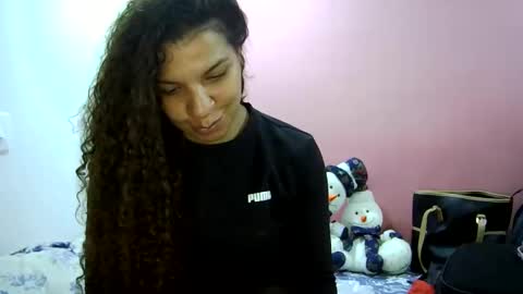 gatubelahotxxx online show from 12.23.25