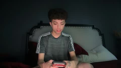 Snapshot of gayboyhtx chatting on 06.17.26 Jose online show from 06.17.26