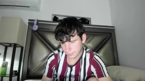 Snapshot of gayndepressed chatting on 04.20.26 Trace online show from 04.20.26