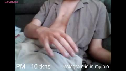 Snapshot of geil123569551 chatting on 06.19.26 geil123569551 online show from 06.19.26