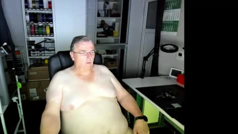 Snapshot of geiler_bock chatting on 05.01.26 Geiler Bock online show from 05.01.26