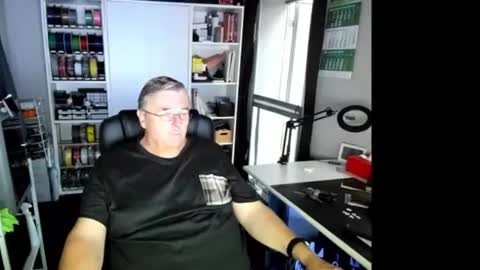 Snapshot of geiler_bock chatting on 07.25.26 Geiler Bock online show from 07.25.26