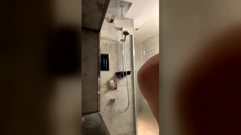 give one token and i do what you want - all online show from 04.12.26