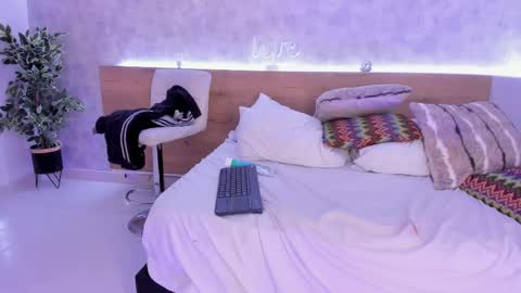 geminis muentes online show from 02.12.25