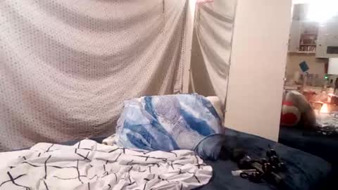 Lenzy LaCanada online show from 01.02.25