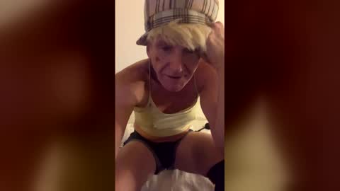 Lenzy LaCanada online show from 12.03.25