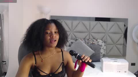 Snapshot of genesis_moretz chatting on 04.25.26 GENESIS online show from 04.25.26
