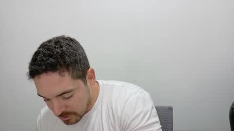 genesis_wb online show from 11.05.25