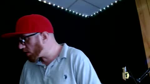 Snapshot of genitalwars chatting on 02.17.26 genitalwars online show from 02.17.26