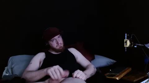 Snapshot of genitalwars chatting on 02.18.26 genitalwars online show from 02.18.26