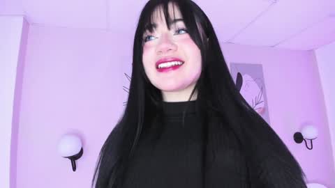 Snapshot of gennesis_love chatting on 01.05.25 Sofia online show from 01.05.25