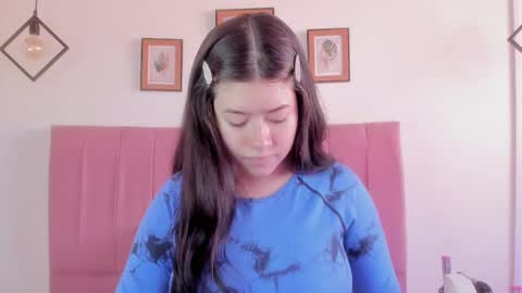 Snapshot of gennesis_love chatting on 09.28.25 Sofia online show from 09.28.25