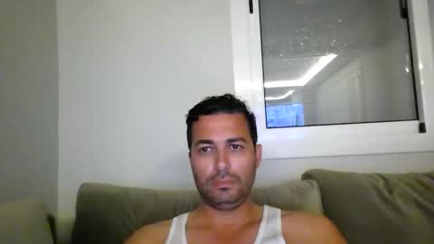 genteldevil online show from 10.26.25