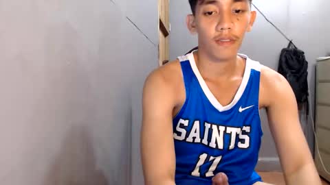 Snapshot of gentlemanlustx chatting on 05.28.26 Rayl online show from 05.28.26