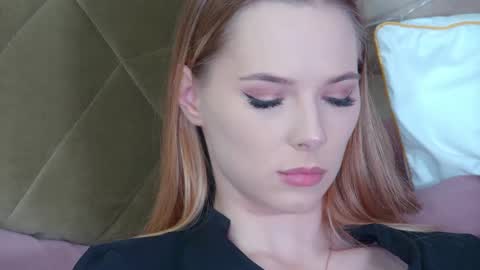 GentleRossi online show from 10.17.25