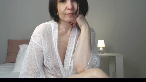 Elena online show from 01.15.25
